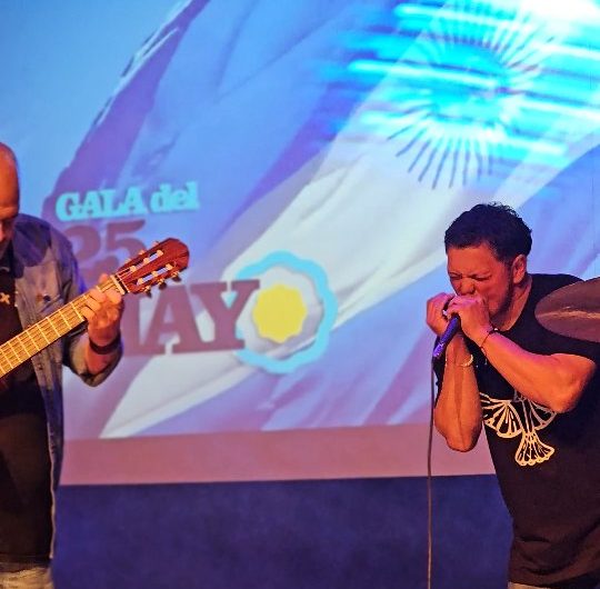 Gala del 25  en el Teatro del Fuerte