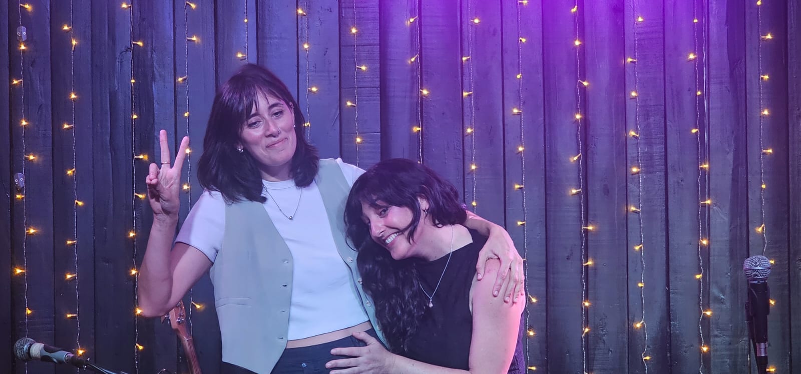 Emilia Inclán & Lucía Severino En Macanudo