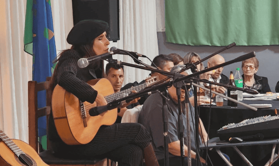 Karen Arranz deslumbró en la Peña de Norte a Sur en Tandil