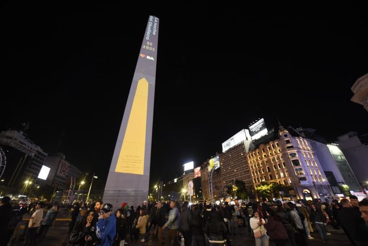 El Obelisco cumple 90 años y Buenos Aires lo celebra