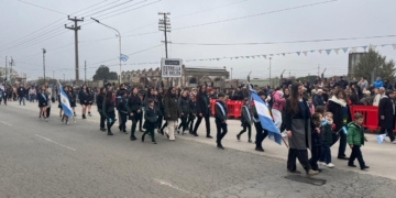 Tandil desfiló este 25 de Mayo