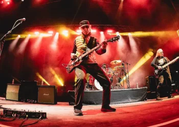 Skay volvió a La Plata y protagonizó una noche histórica ante un Hipódromo colmado